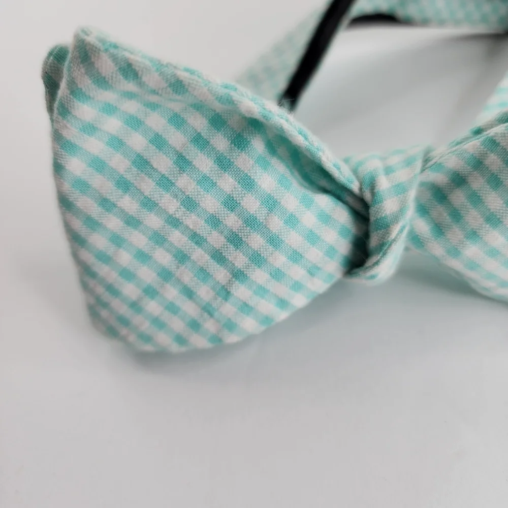 SADDLEBRED Green Self-Tie Bow-Tie.